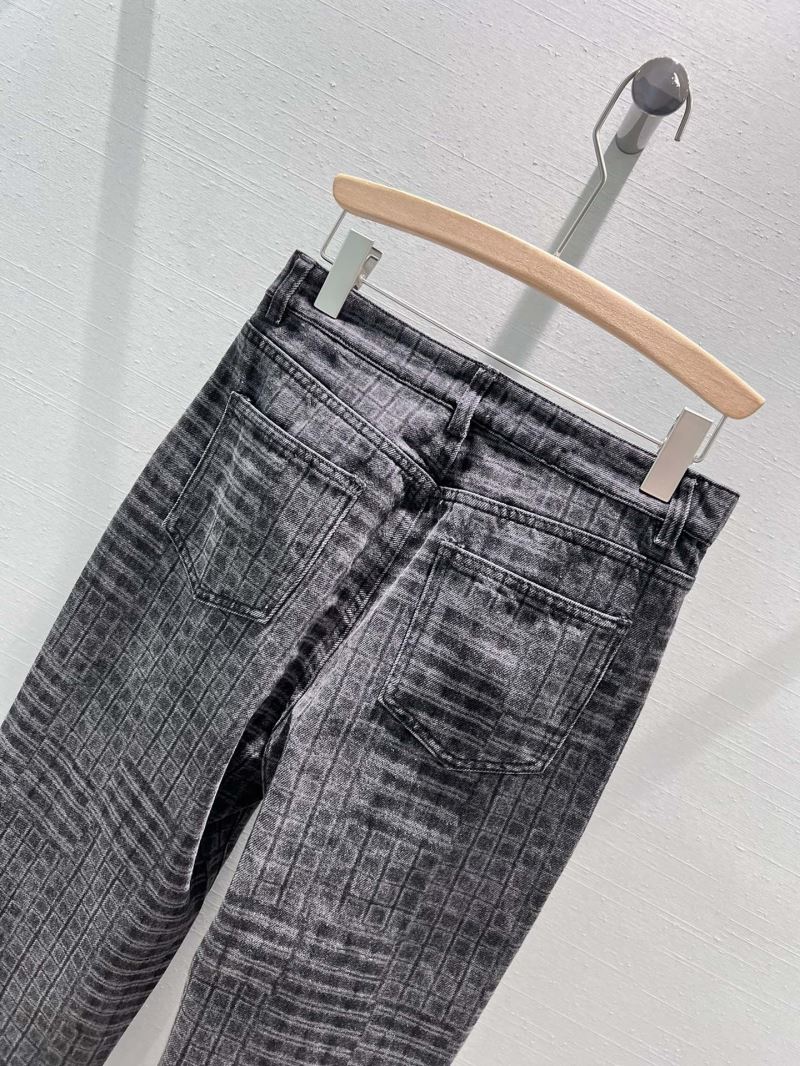 Chanel Jeans